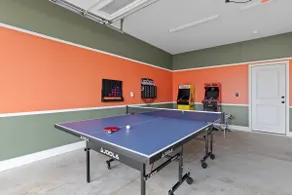 Family-Friendly Southside Game House - Image 2