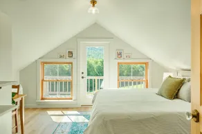 Peaceful Meadow Retreat • Cobbler Hill Farm Stay - Image 5