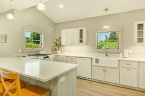 Peaceful Meadow Retreat • Cobbler Hill Farm Stay - Image 2