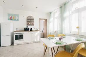 Creekside Colors - Playful Apartment - Image 3