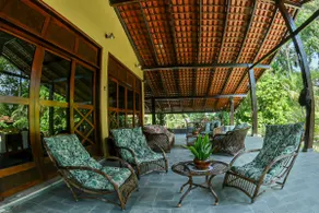 Retreat in Manaus - Pool and Balcony - Image 2