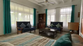 Stephna Residence - Image 3