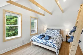 Bancroft Cottage | Hot Tub | Private 2 Acres - Image 5