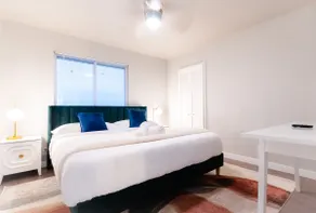 Designer Haven - 2BR King and Bunk Bedrooms - Image 4