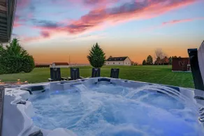 Peaceful Amish Farmview:4BR W/Hottub~Firepit~Views - Image 2