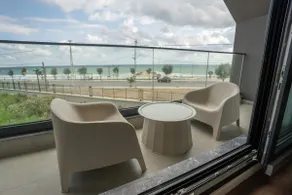 2+1 Apartment 20 Minutes from Istanbul Airport, Seafront - Image 4