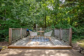 The Pappy, 2BR House by Velvet Ditch Villas - Image 4