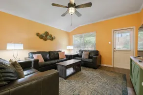 The Vibrant Villa - Image 2