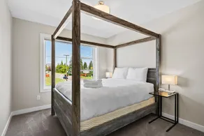 4BR Central Home•Rooftop | Downtown View | Garage! - Image 4
