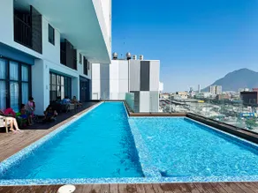 Beautiful and spacious apartment with parking - Image 3