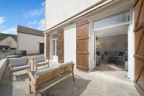 Burgundian house near vines and Beaune - Image 3