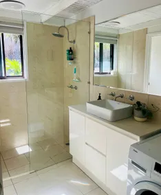 Cute and cosy coastal unit - Image 5