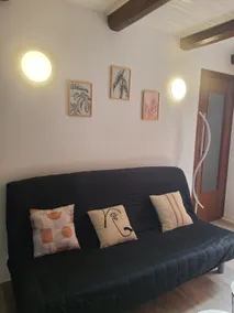 Fully renovated Auvergne house - Image 4