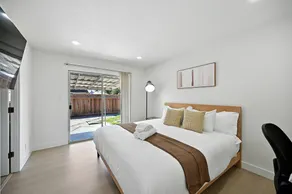 New3BR! Modern house | Spacious Backyard | Games - Image 4
