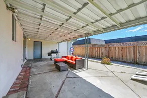 New3BR! Modern house | Spacious Backyard | Games - Image 5