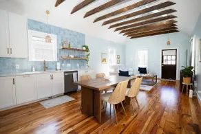 little blue cottage - walkable to downtown Raleigh - Image 3