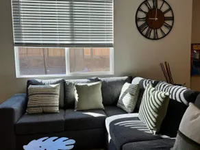 New 4BR | 2 King Beds • Large TV • Pac-Man Arcade - Image 4