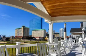 Top5%Rating, Sleeps 32, Ocean Views, 14 Queen Beds - Image 1