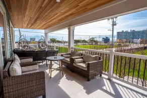 TopRated10%, Sleeps 32, Ocean Views, 14 Queen Beds - Image 4