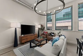 Heart of PGH | 2BR Urban Oasis | Free Parking+GYM - Image 5