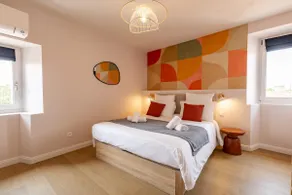 Le Terracotta | 2 TVs, Air-conditioned, Right in the center - Image 2