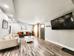 Charming 3BR/1BA Home – Minutes to Disneyland + - Image 2