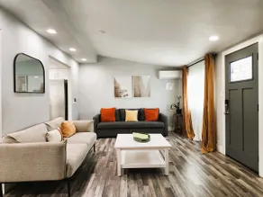Charming 3BR/1BA Home – Minutes to Disneyland + - Image 5