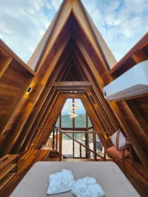 Romantic Luxury Chalet / Cabin with Amazing Views - Image 3