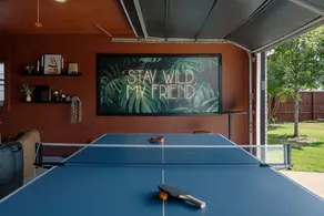Cozy Stay | Game Room, Firepit, King Bed, Workdesk - Image 3
