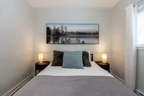 Cozy Sunrise 1BR Suite - Image 2