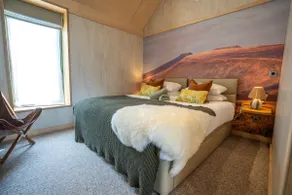 Thyme Lodge 2BR with Hot Tub near Black Mountain - Image 3