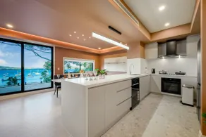 Prime Ocean Villa Floor-Ceiling & Sunrise Terrace - Image 5