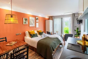Love Nest Lodge 1BR with Hot Tub and Outdoor Cinema - Image 2