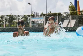 Heated outdoor and indoor pool - Image 3