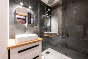 Charming apartment  - Image 4