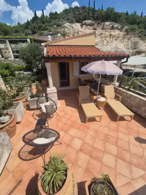 Peaceful rooftop with a sea view – Summer Nest - Image 4