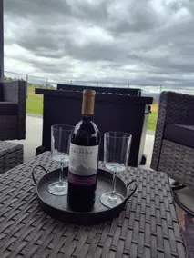 Private 7-Acre Wine Trail Estate near Lake Lowell - Image 3
