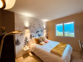 Bellevue: Cozy studio with pool + alpine panorama - Image 2