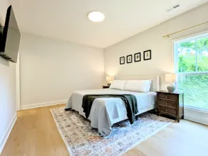 Modern New Build | King Bed | The Best Couch - Image 3