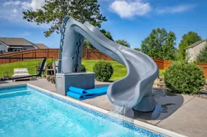 Luxury Retreat with Indoor Hot Tub and Sauna - Image 2