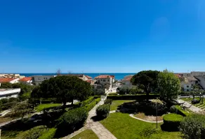 Between Sea & Port – 2-bedroom Carnon, Terrace, Air conditioning - Image 2