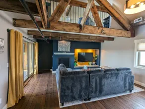 Stay @ The Historic Grainery with Modern Amenities - Image 3
