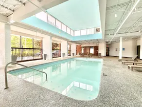 *GATED parking Quiet Location + POOL, GYM, SAUNA* - Image 4