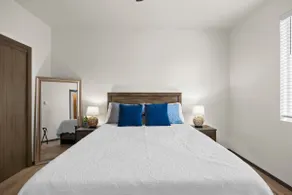 Near Gu, Modern Bungalow, Free Parking, Fast WIFI - Image 3