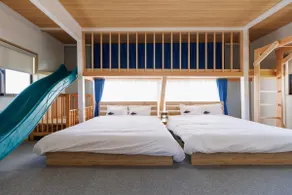 Slide+Bars/Loft Den/Kids Love/4 min Sta. /6pax/BBQ - Image 3