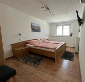 Apartment with balcony (5E AB) - Image 3