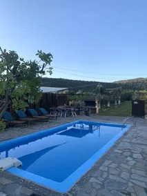 Livelunga Garden - Image 3