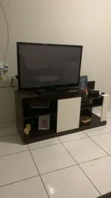 Stay comfortably in a practical home - Image 4