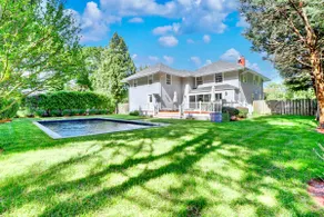 4 Min To The Beach! Heated POOL! - Image 3