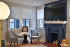 Queen City Blue- Historic Charmer Luxurious Living - Image 4